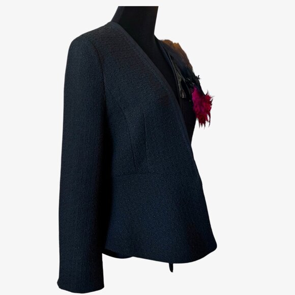 GIVENCHY TWEED EMBELLISHED BLAZER SIZE 40 FR, 8-10 US NEW - Picture 3 of 8